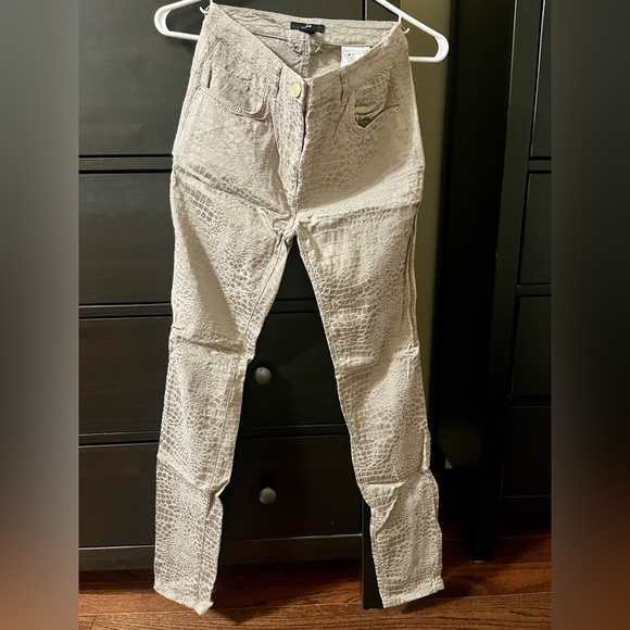 H&M Snake, Animal Print Beige, Shinny Soft Skinny pants, Size 4 - Picture 1 of 6